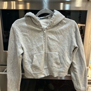 Brandy Melville cropped Zip-Up Hoodie one size missing drawstring has wear